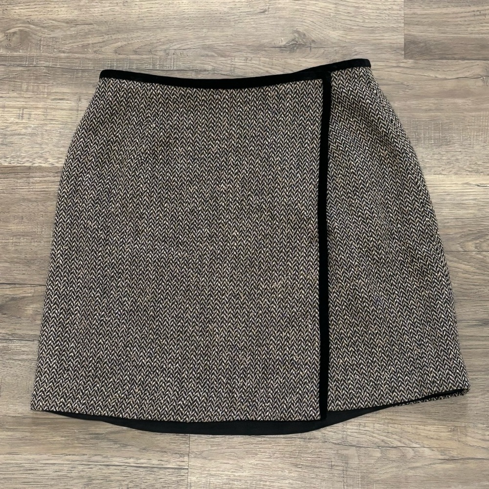 Ann Taylor Black and White Mini Skirt